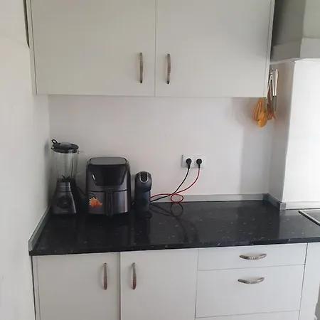Habitacion Pequena Con Balcon Homestay